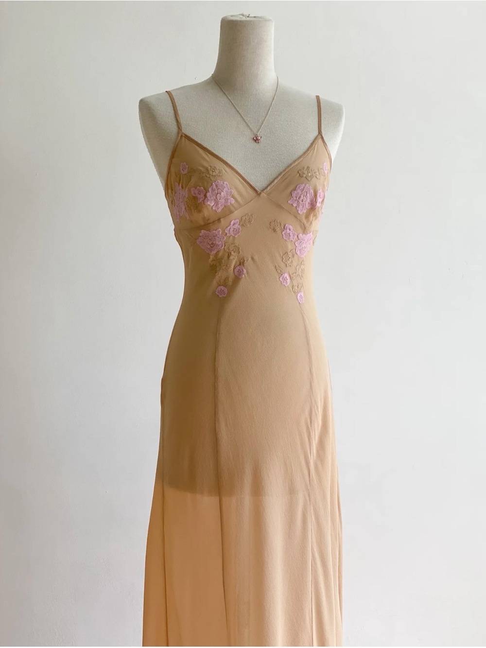 Victoria’s Secret 1990’s Y2K Uptown Girls Brittany Murphy 100% silk slip dress - Picture 3 of 11
